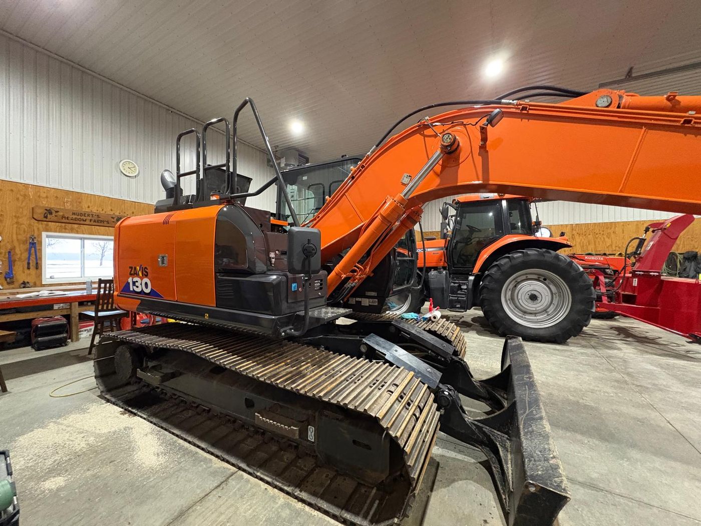 Hitachi ZX130 excavator side profile after detailing